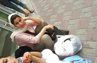 XXX نفوذ اعتماد به نفس به مهبل زن بالغ روسی در جوراب ساق بلند دانلود رایگان فیلم های سکسی