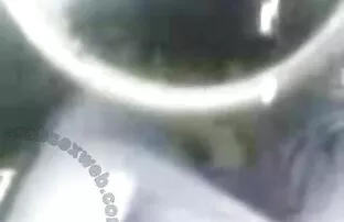 XXX همسر سایت دیده بان پورنو زیبا به خودش لعنتی در سوراخ مقعد جلوی دوربین می دهد