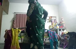 XXX پس از جلسه دانلود فیلم سوپر خارجی رایگان به دنبال مسخره است