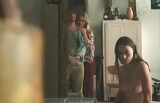 XXX زیبایی لگی دوست خواهرش را مشاهده رایگان فیلم سکسی اغوا می کند